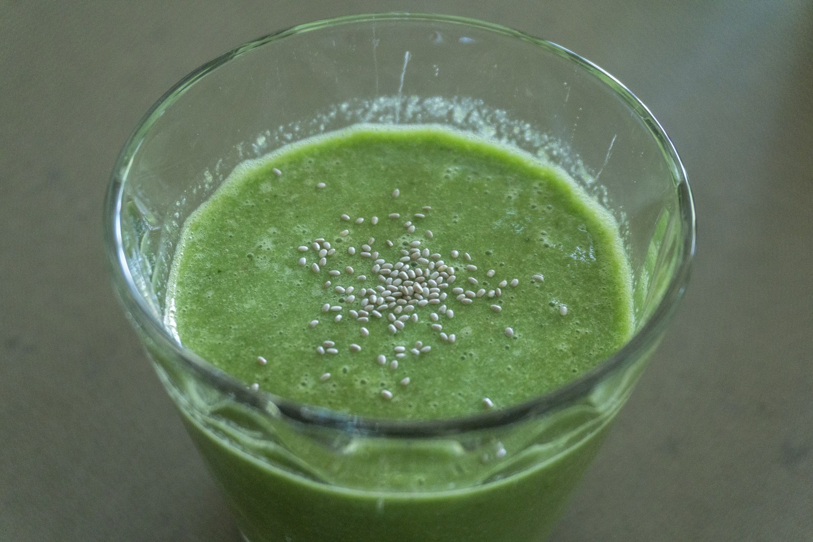 How to Build a Balanced Green Smoothie (Without the Sugar Crash)